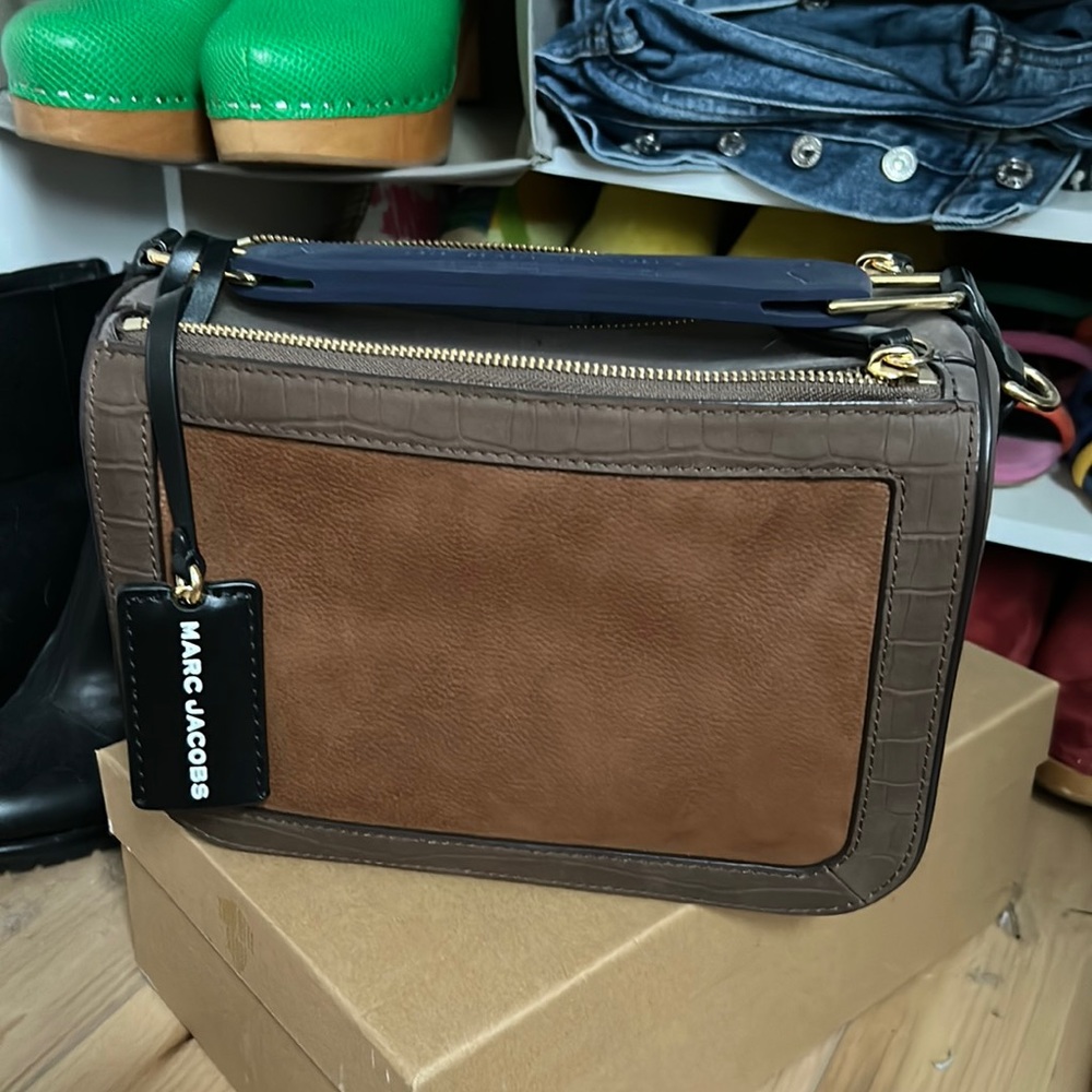 Marc Jacobs
The Softbox 23 suede crossbody bag
